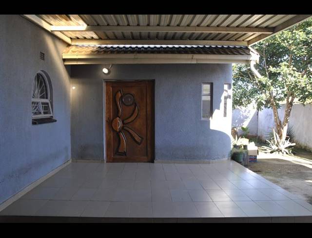3 BEDROOM HOUSE FOR SALE IN ZAKARIYYA PARK